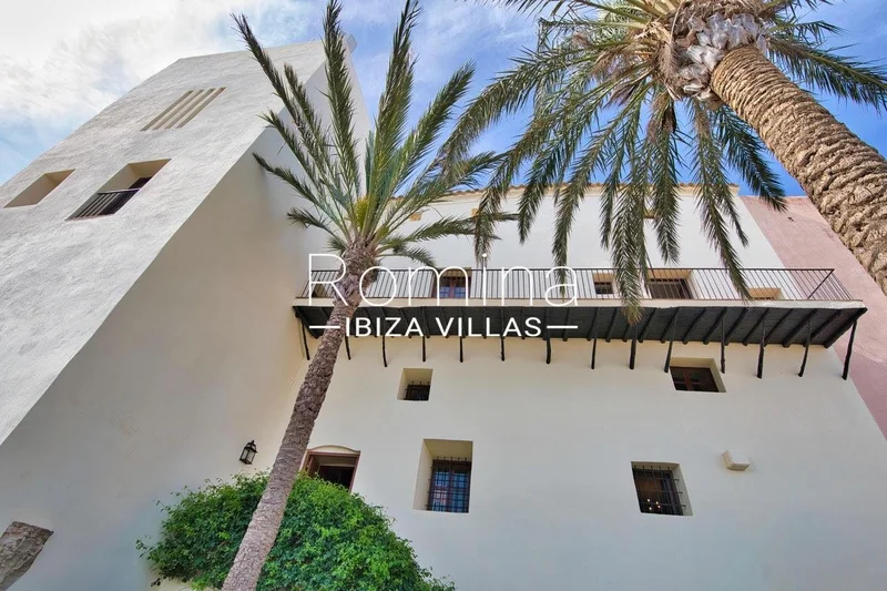 Magnificent Palace located in Dalt Vila, high villa intra-muros of the city