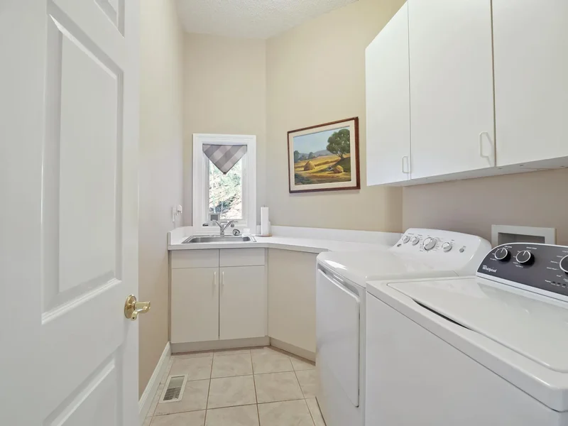 136 Rumbling Bald Road, Lake Lure, NC 28746, Lake Lure, North Carolina, United States. - Photo 24