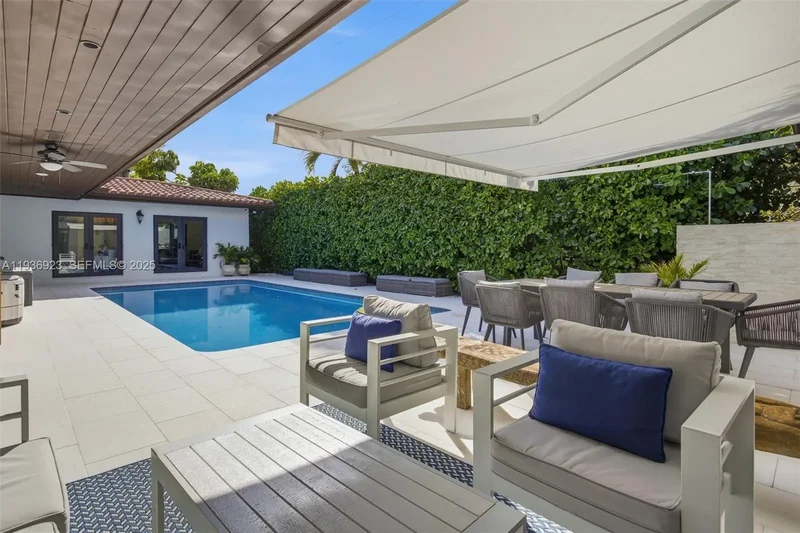 12510 Ramiro St, Coral Gables, Florida, United States. - Photo 43