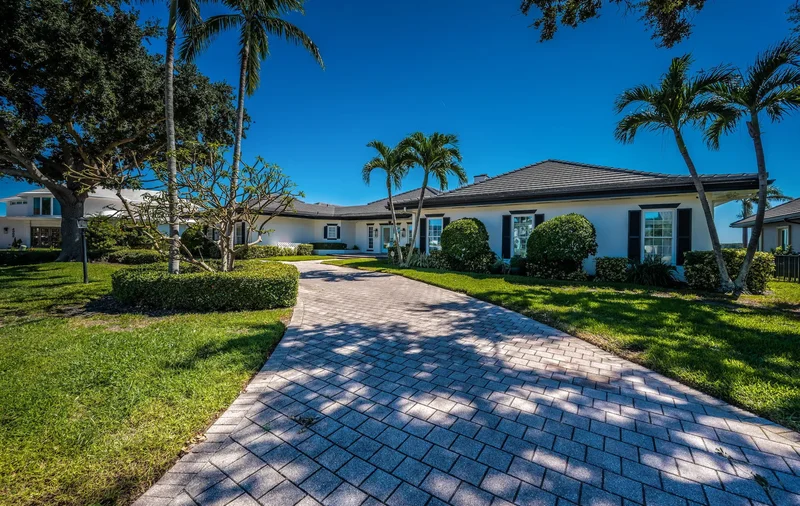 4916  62nd Ave S, St Petersburg, FL 33715, St. Petersburg, Florida, United States. - Photo 10