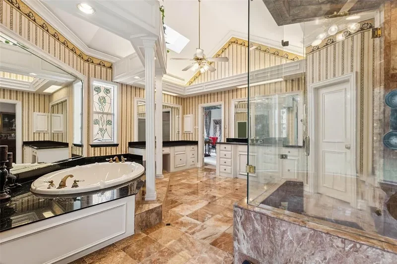 385 Meadow View Drive, Lantana, Texas, United States. - Photo 23
