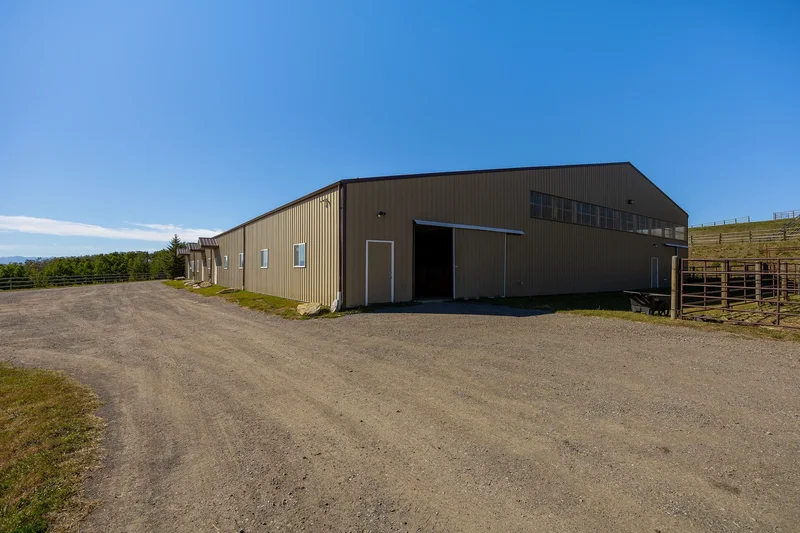 290254 96 Street W, Rural Foothills M.D., AB T1S 0V2, Foothills No. 31, Alberta, Canada. - Photo 16