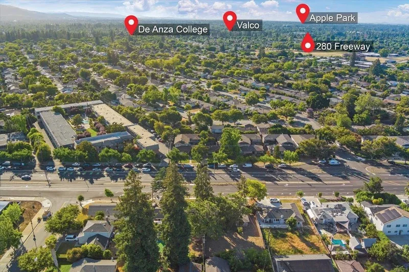 1370 Saratoga Avenue, Saratoga, California, United States. - Photo 15