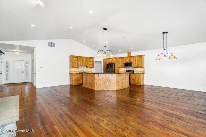 5235 S Ledgestone Drive, Coeur d'Alene, Idaho, United States. - Photo 18