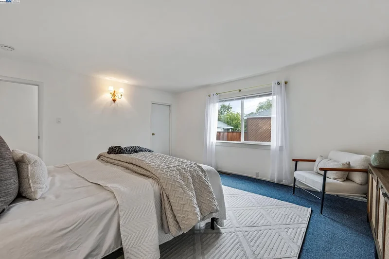 589 S M St, Livermore, California, United States. - Photo 37