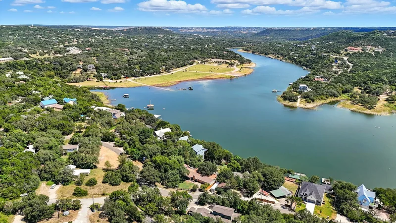 18000 Easy Street , Jonestown, TX 78645, Jonestown, Texas, United States. - Photo 50