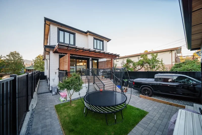 2428 Franklin Street, Vancouver, BC, V5K1X4, CANADA, Vancouver, British Columbia, Canada. - Photo 10