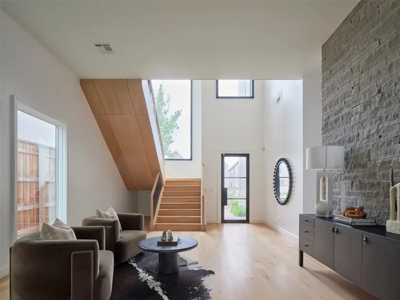141 NE 14th Street, Oklahoma City, Oklahoma, United States. - Photo 3