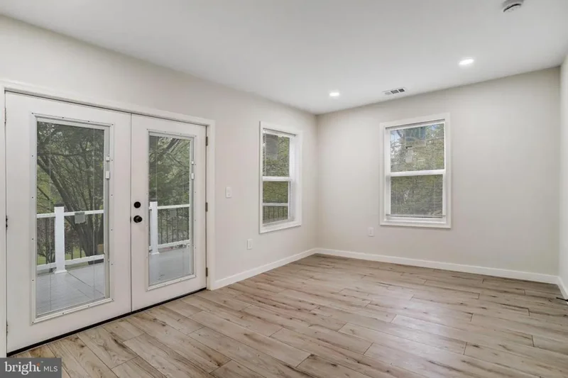 3127 G, Washington, District of Columbia, United States. - Photo 29