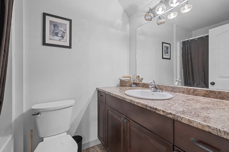 1660 22 Street NE, Salmon Arm, BC V1E 0A8, Salmon Arm, British Columbia, Canada. - Photo 39