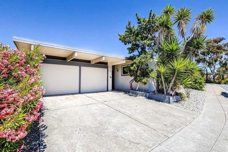 275 Puffin Court, San Mateo, California, United States. - Photo 15