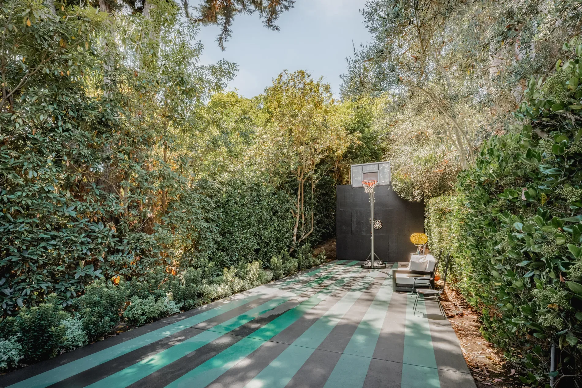1381 E Valley Road, Montecito, California, United States. - Photo 30
