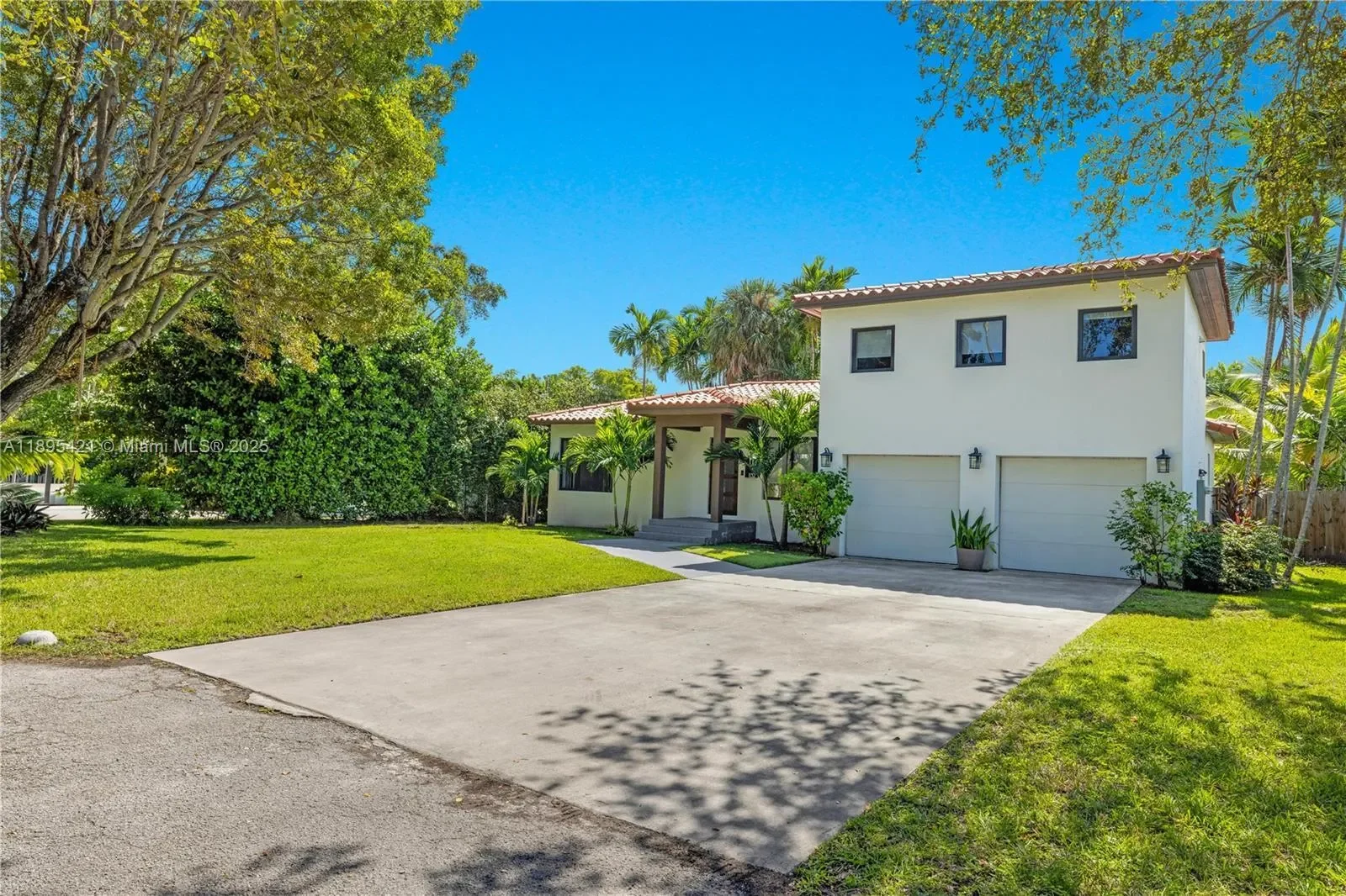 1132 NE 101ST St, Miami, Florida, United States. - Photo 4
