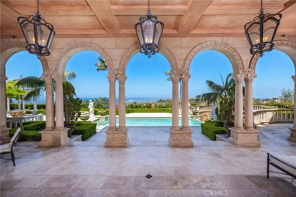 12 Skyridge, Newport Beach, California, United States. - Photo 29