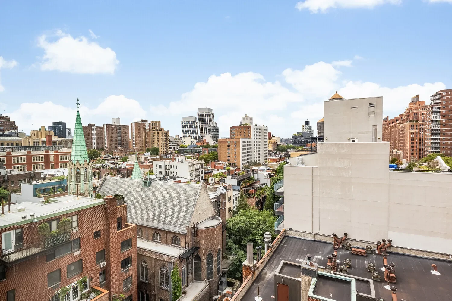 300 W 23RD ST, New York, New York, United States. - Photo 2