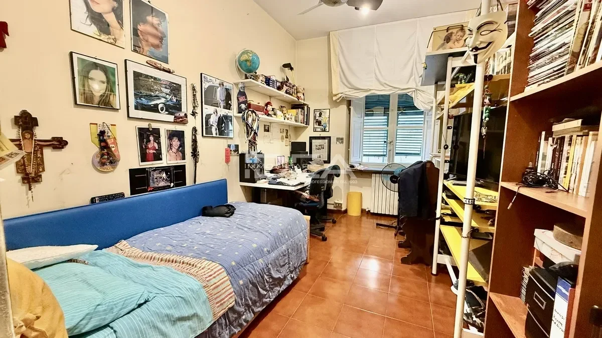 Gallery photo 3