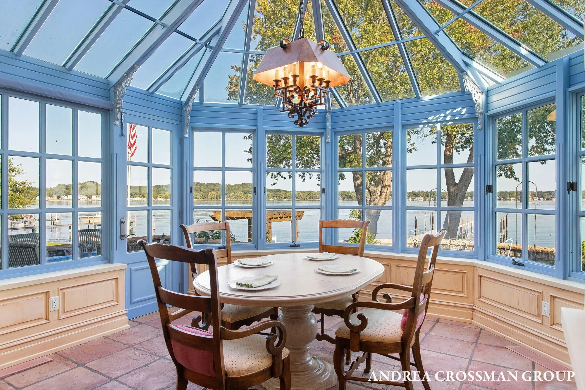 1933 South Shore Drive, Holland, MI 49423, Holland, Michigan, United States. - Photo 45