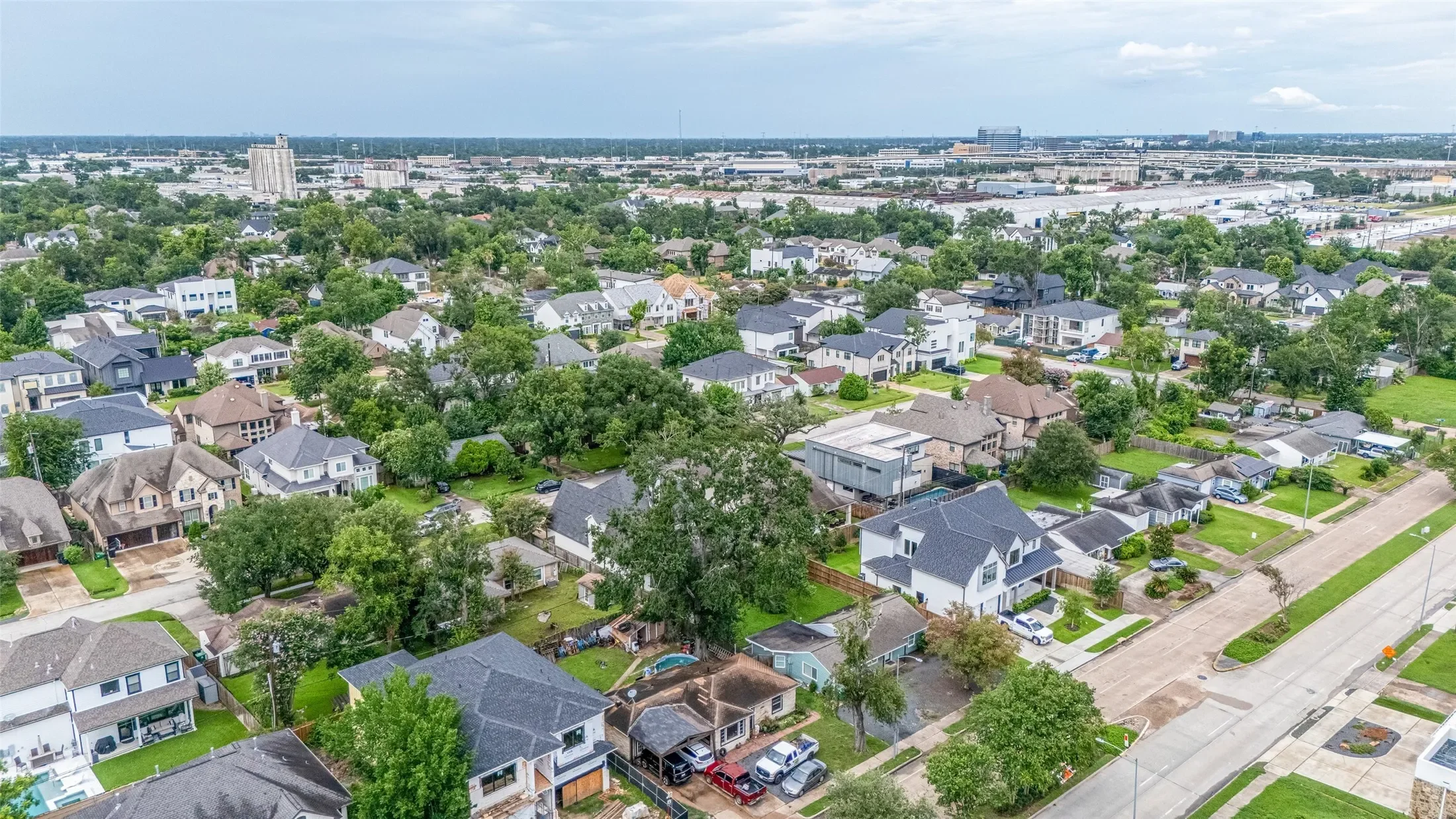 6525 Wharton Street, Houston, TX 77055, Houston, Texas, United States. - Photo 24