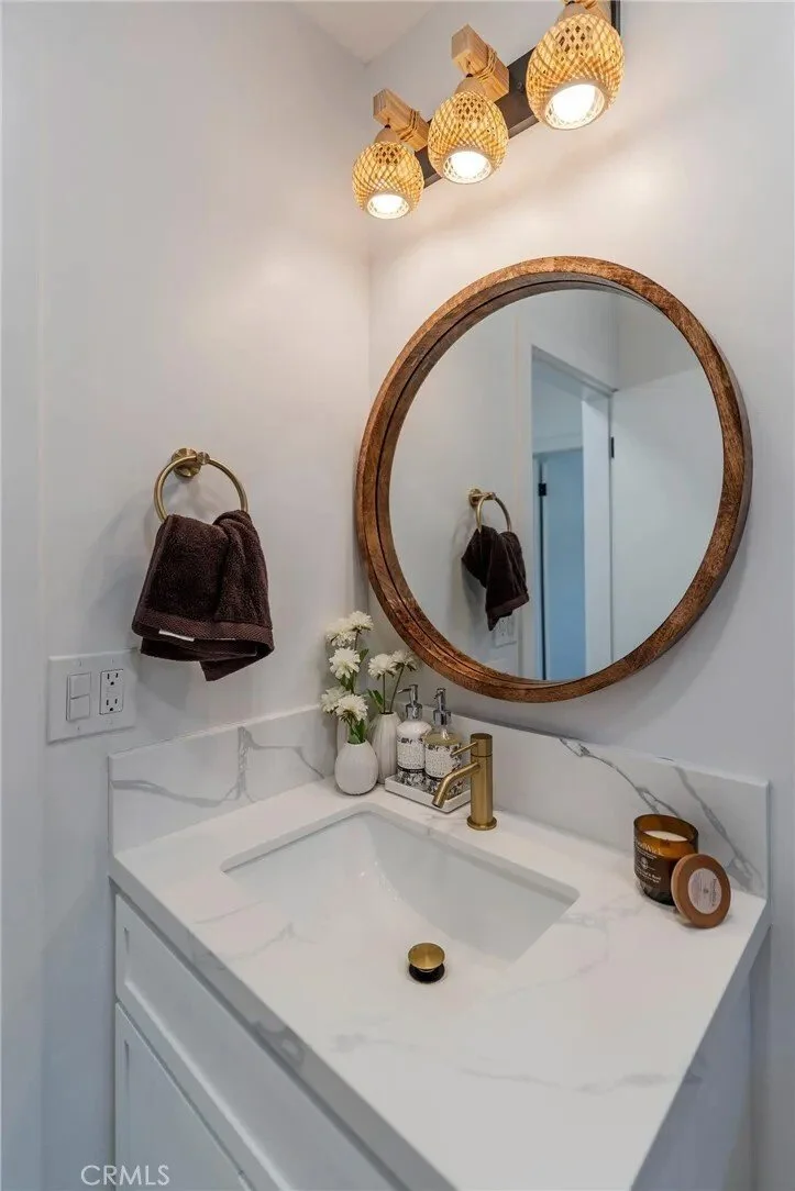 4224 Falcon, Signal Hill, California, United States. - Photo 14