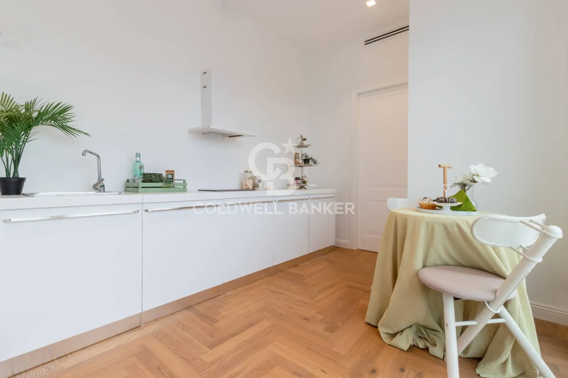 Viale Vespucci 19, Marebello, Emilia-Romagna, Italy. - Photo 24