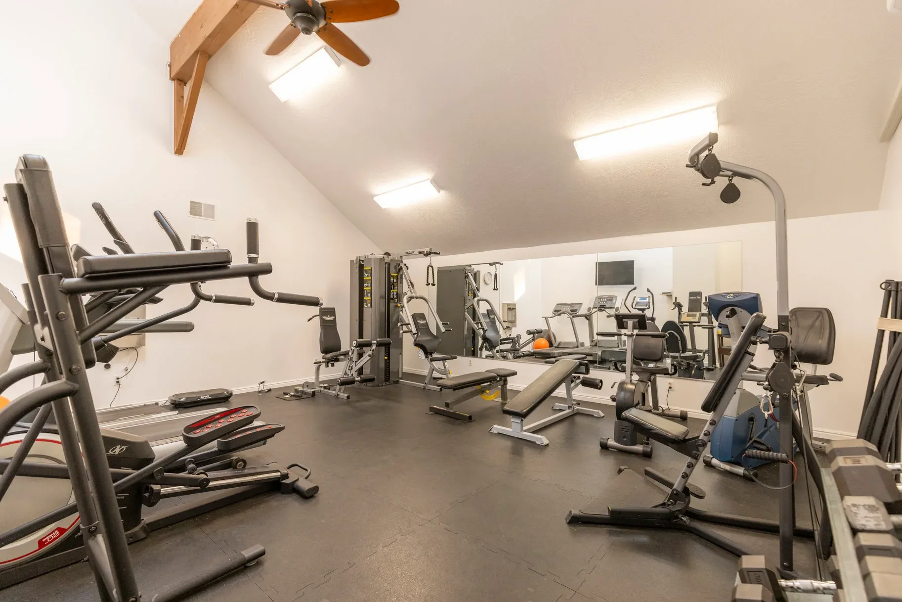 918 Schneitter Circle, Midway, UT 84049, Midway, Utah, United States. - Photo 35