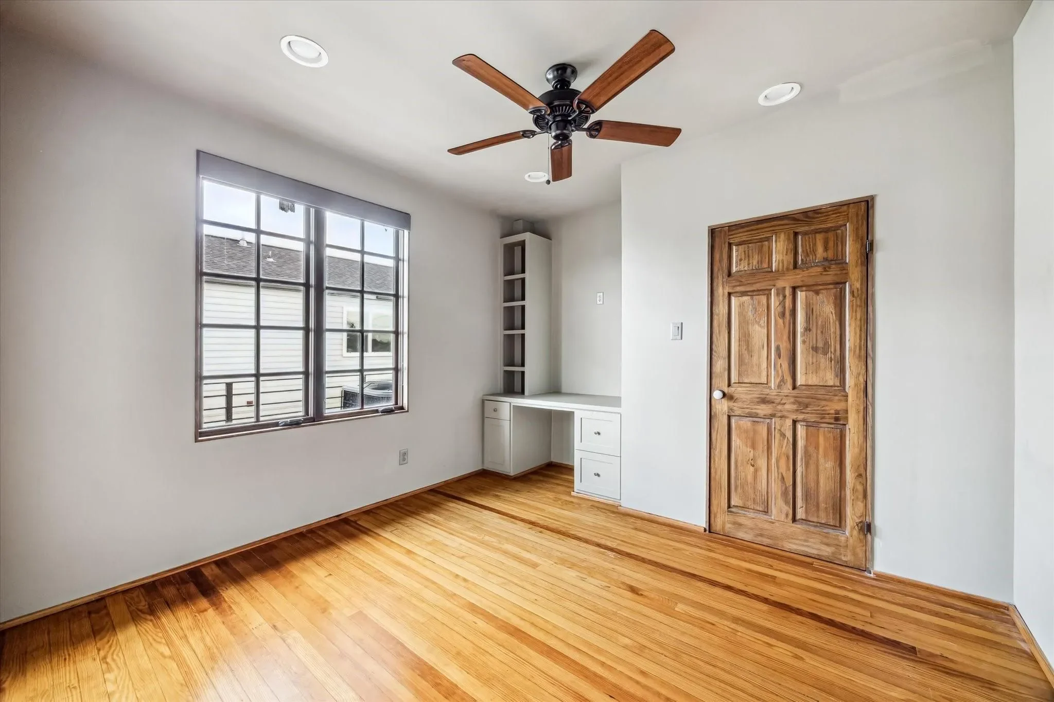 808 Coronado Street, Houston, Texas, United States. - Photo 26