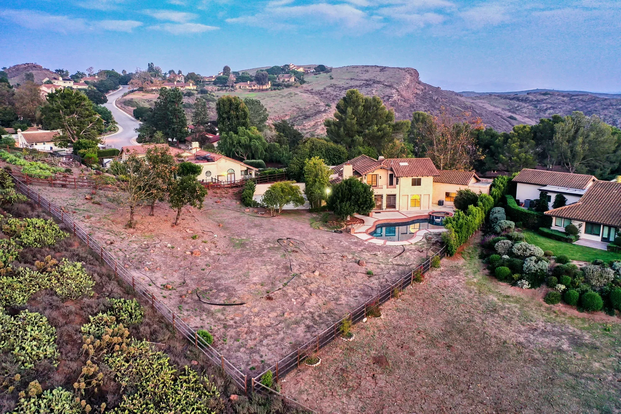 751 Wildwood Avenue, Thousand Oaks, CA 91360, Thousand Oaks, California, United States. - Photo 76