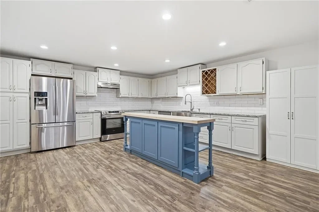 8520 Valemont Drive, Atlanta, Georgia, United States. - Photo 40