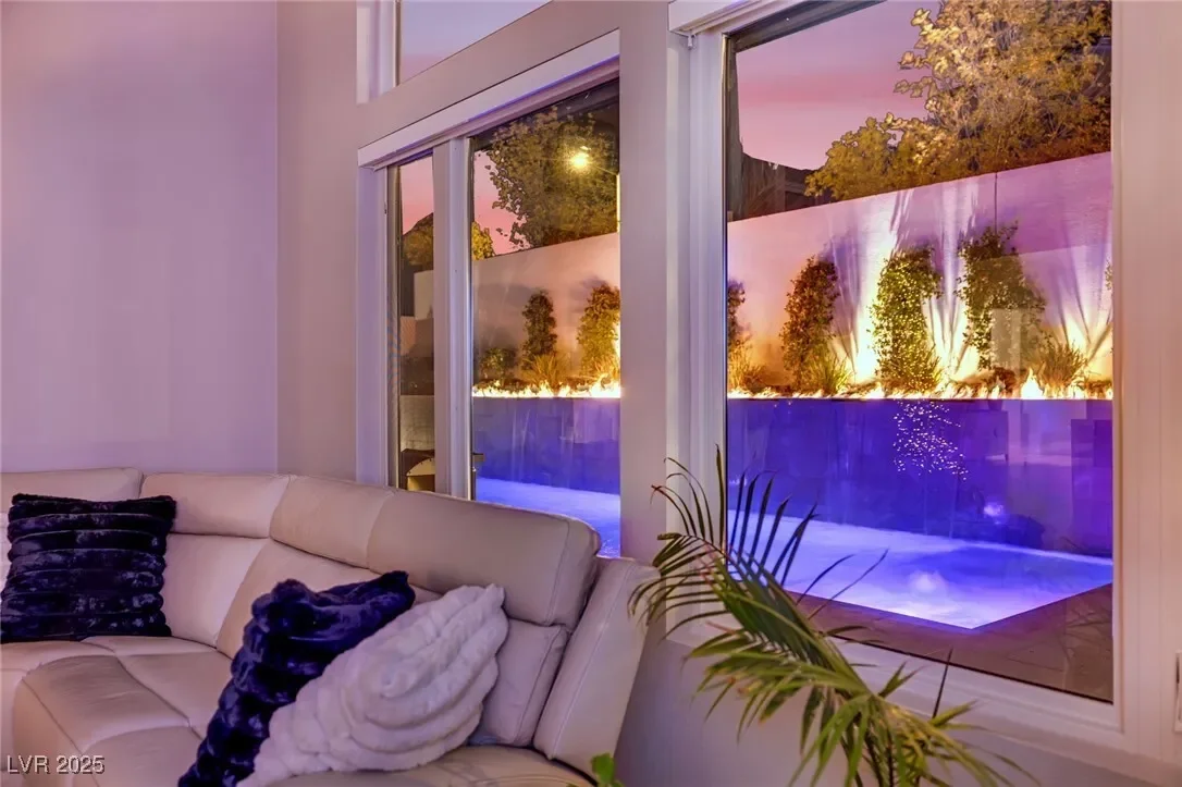 397 Highview Ridge Avenue, Las Vegas, Nevada, United States. - Photo 16