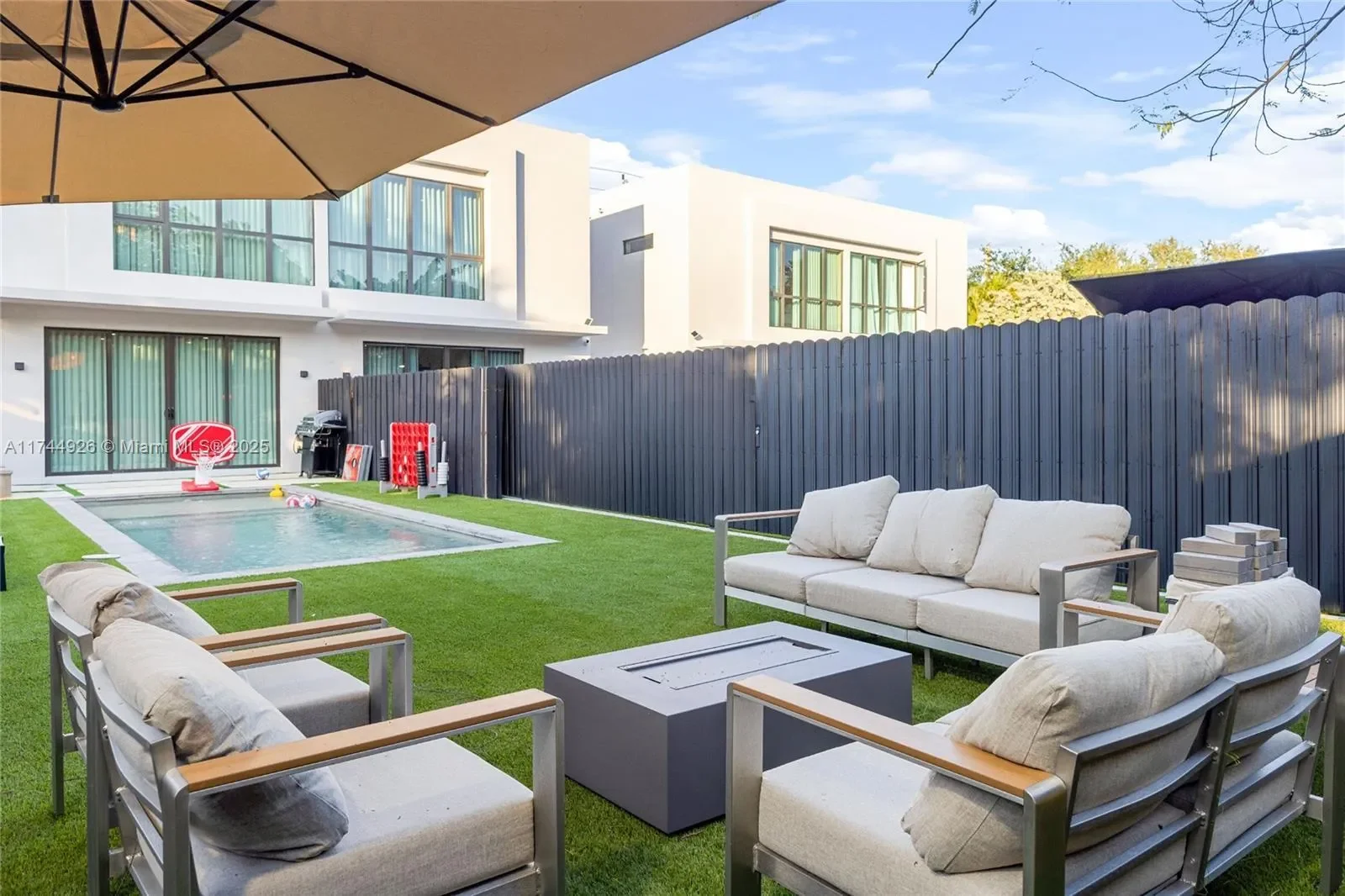 416 NW 52nd St, Miami, Florida, United States. - Photo 30