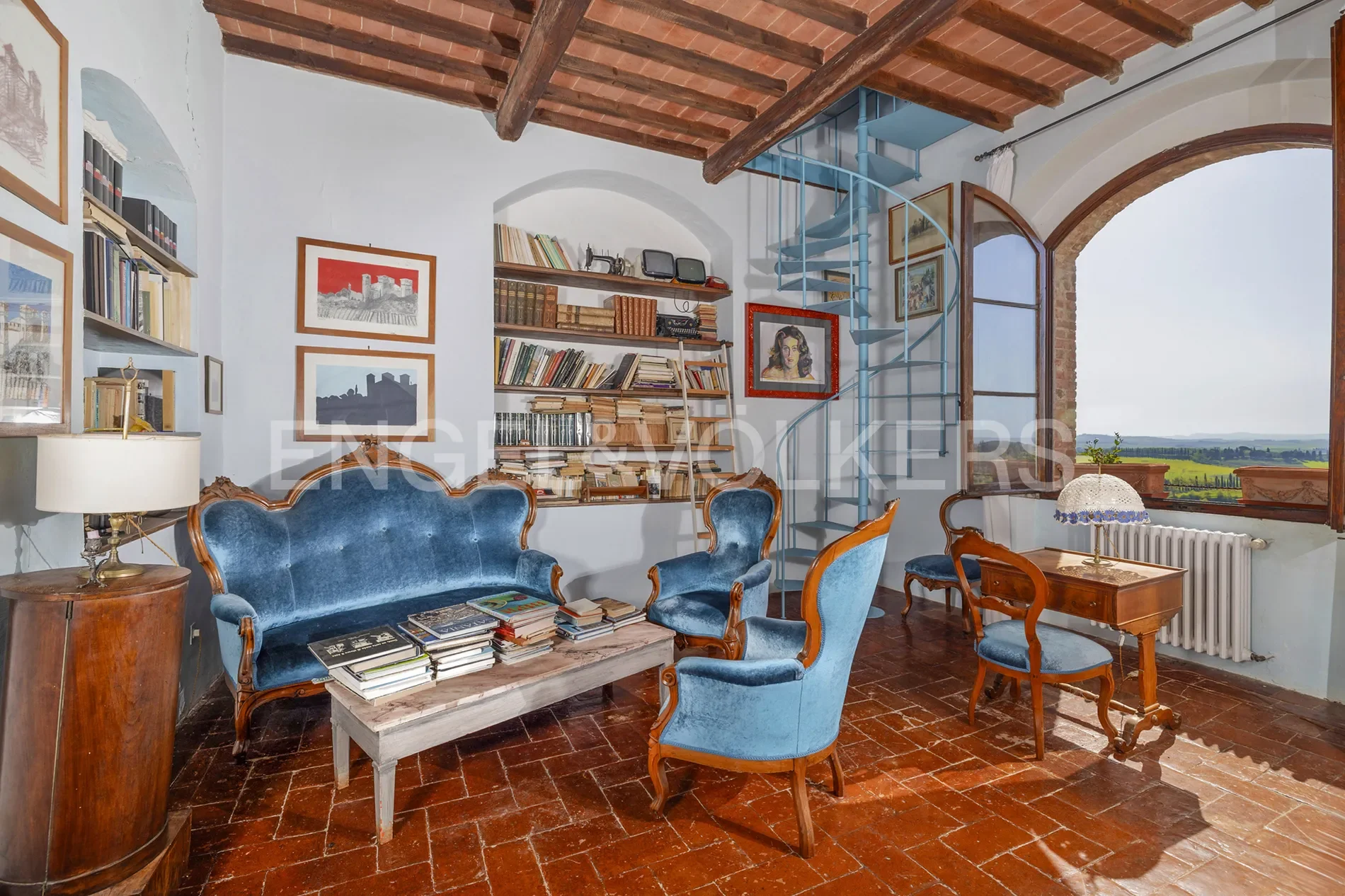 Gallery photo 2
