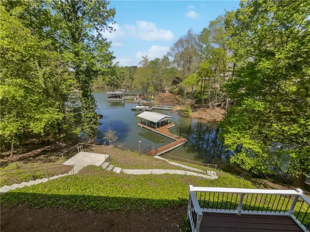 6095 Blackberry Lane, Buford, Georgia, United States. - Photo 36