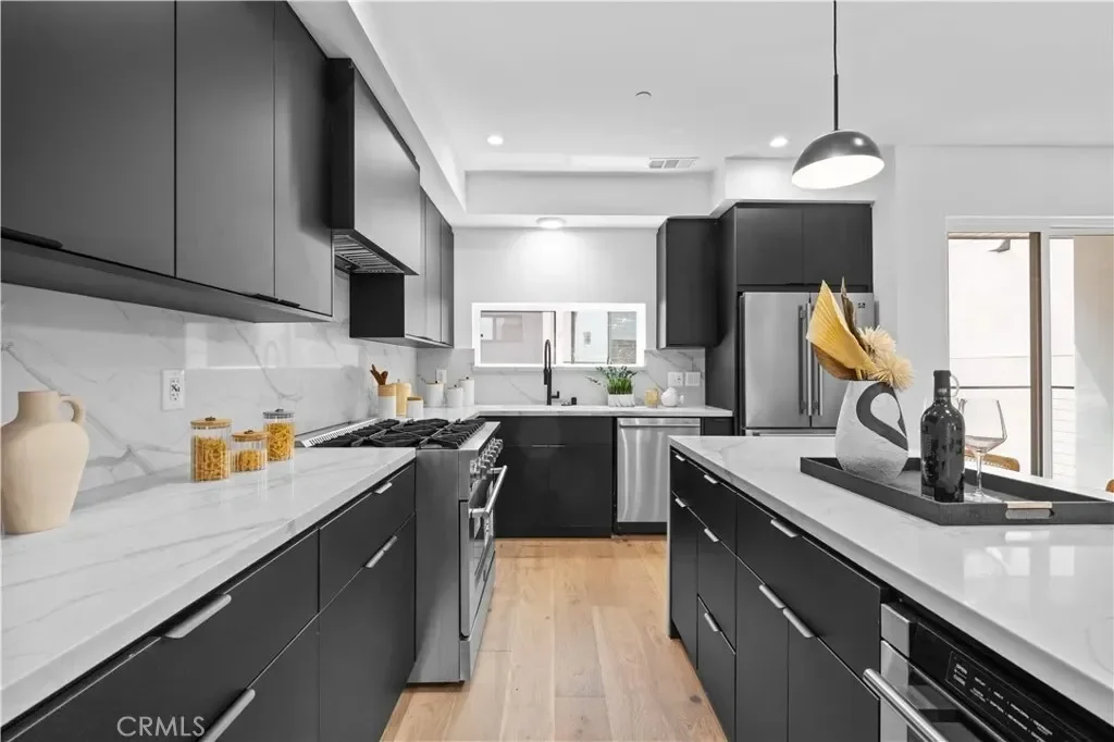 6849 N Figueroa Street, Los Angeles, California, United States. - Photo 26
