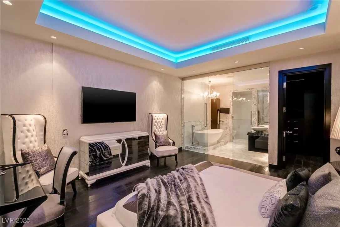 3750 Las Vegas Boulevard 4107, Las Vegas, Nevada, United States. - Photo 32