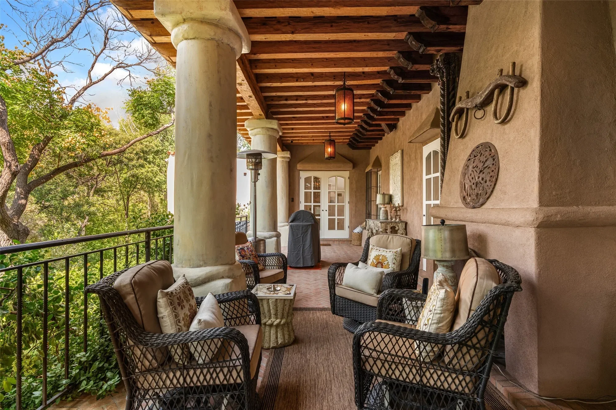 1379 Canyon Road , Santa Fe, NM 87501, Santa Fe, New Mexico, United States. - Photo 29