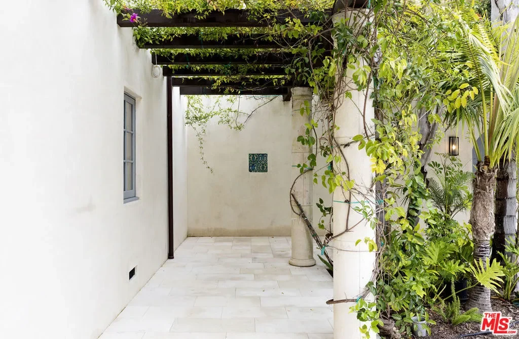 1084 Golf Road, Montecito, California, United States. - Photo 48