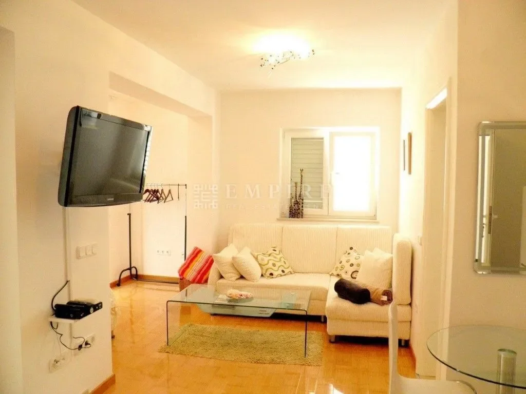 Gallery photo 11