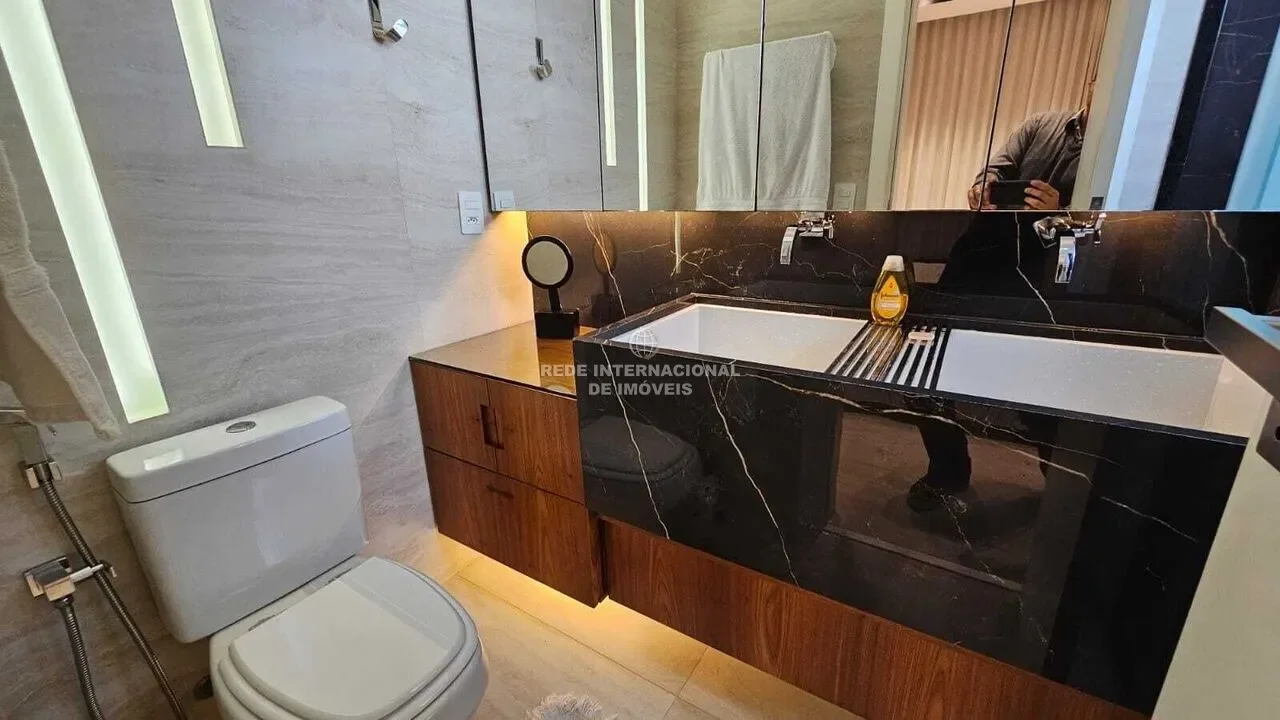 Gallery photo 10
