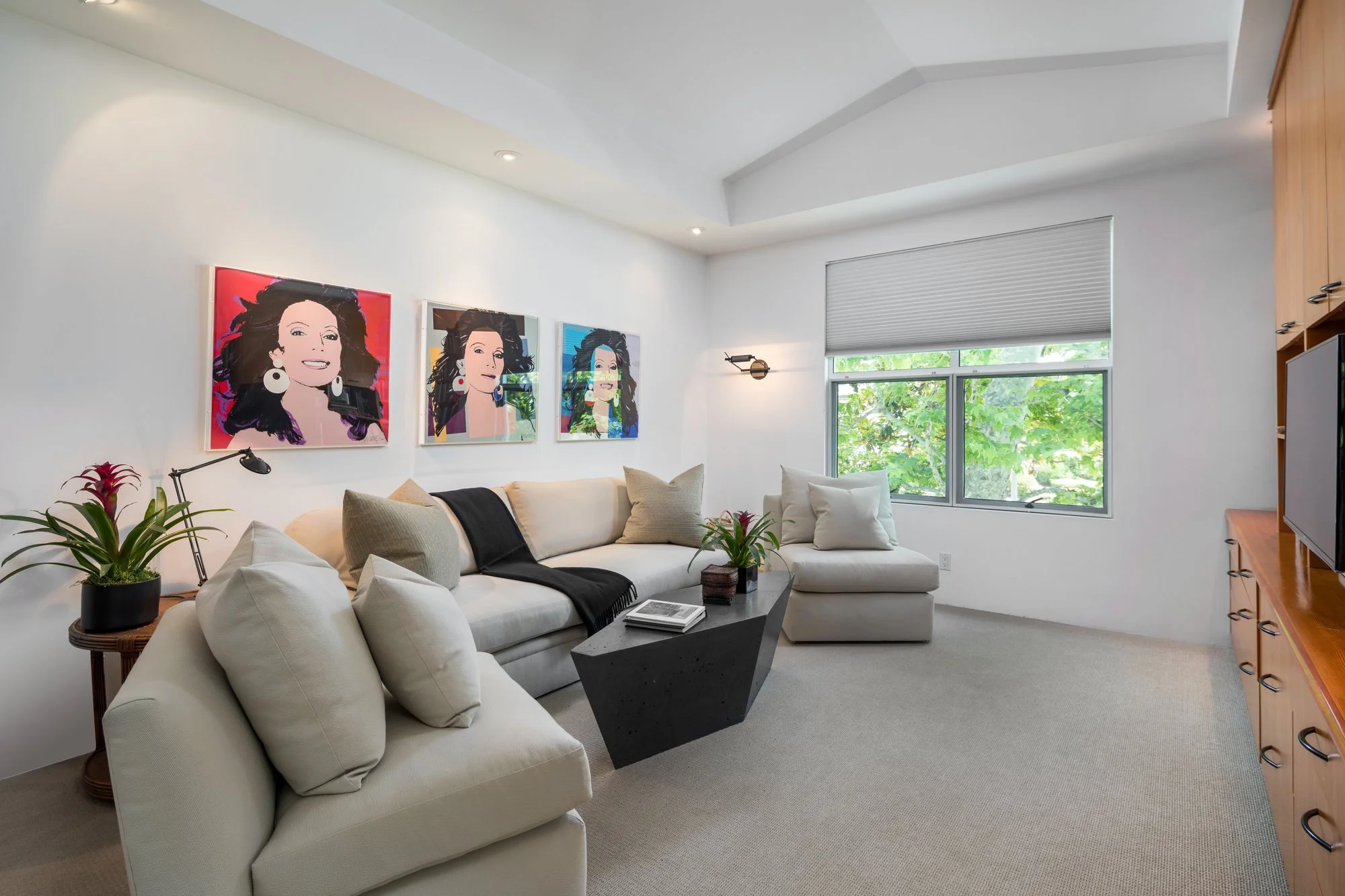 Gallery photo 4