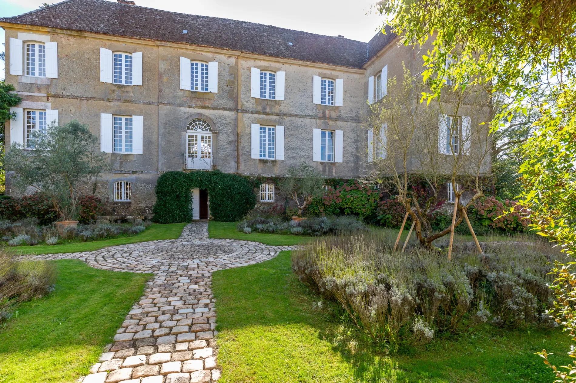 Aignan, Occitanie, France. - Photo 8