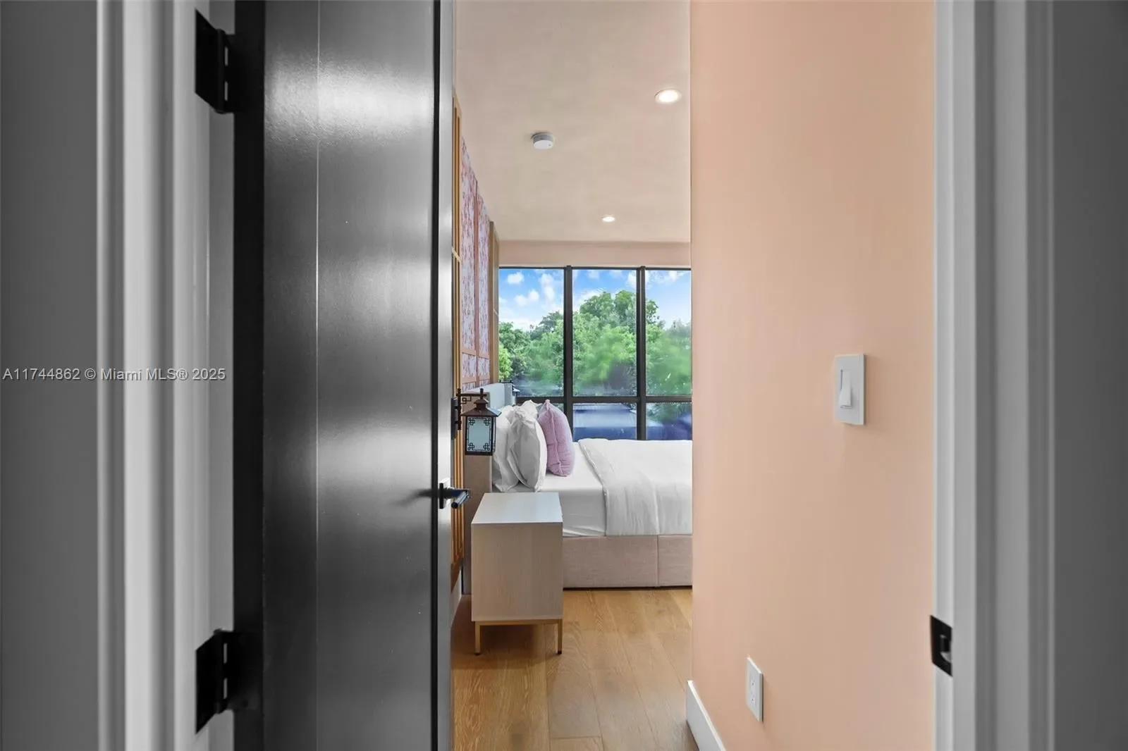 410 NW 52nd St, Miami, Florida, United States. - Photo 23
