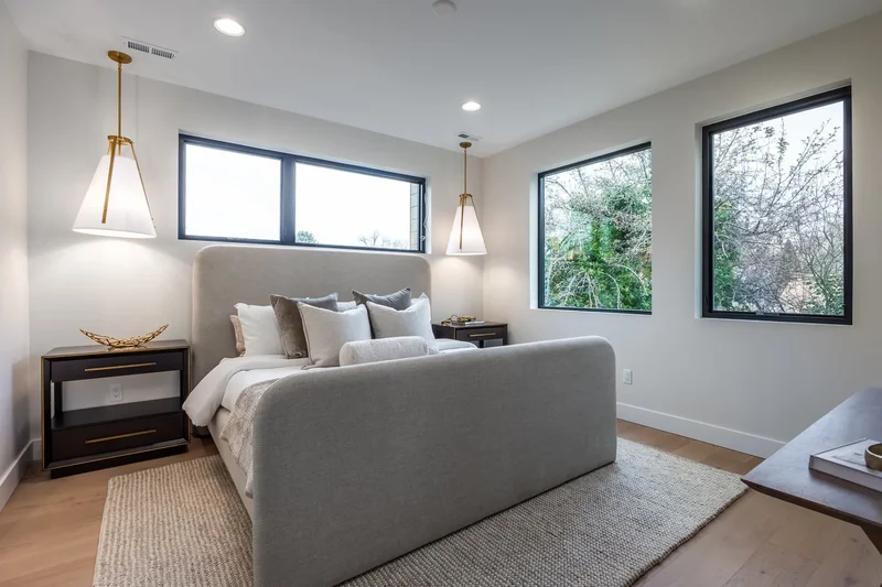4455 S Holladay Park Lane, Holladay, UT 84124, Holladay, Utah, United States. - Photo 2