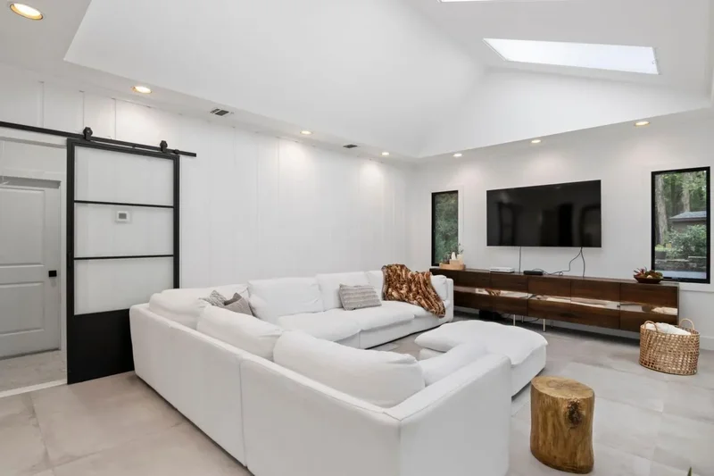 79 Brookhill Lane, Huntington, NY, 11743, USA, Halesite, New York, United States. - Photo 19