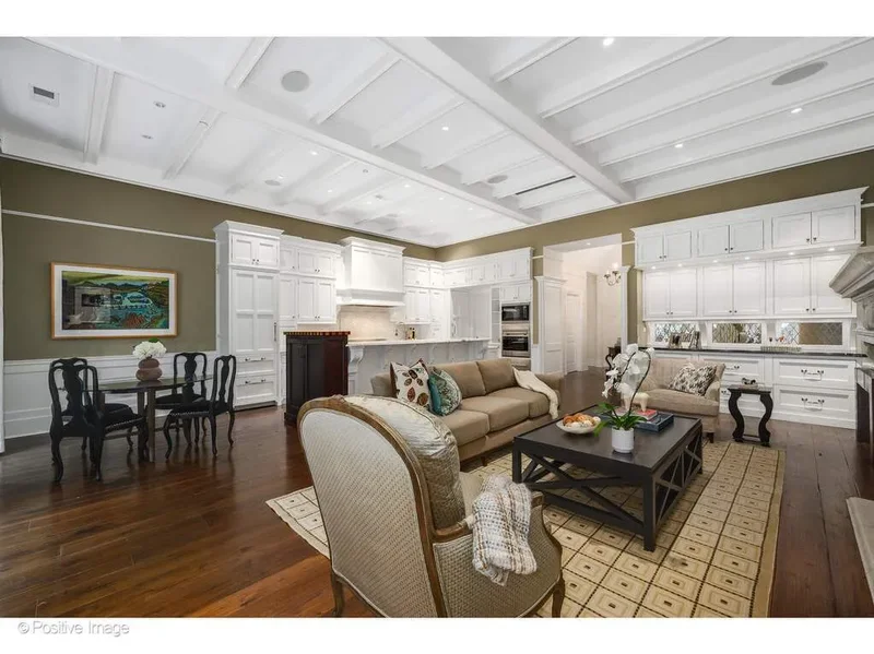 446 W. Huron Street, Chicago, IL, 60654, USA, Chicago, Illinois, United States. - Photo 20