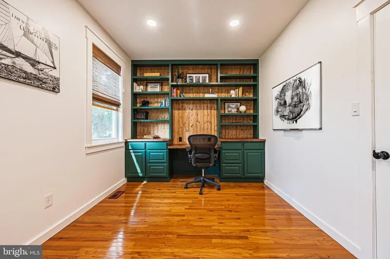 203 Tallowwood, Egg Harbor Township, NJ 08234, Egg Harbor Township, New Jersey, United States. - Photo 25
