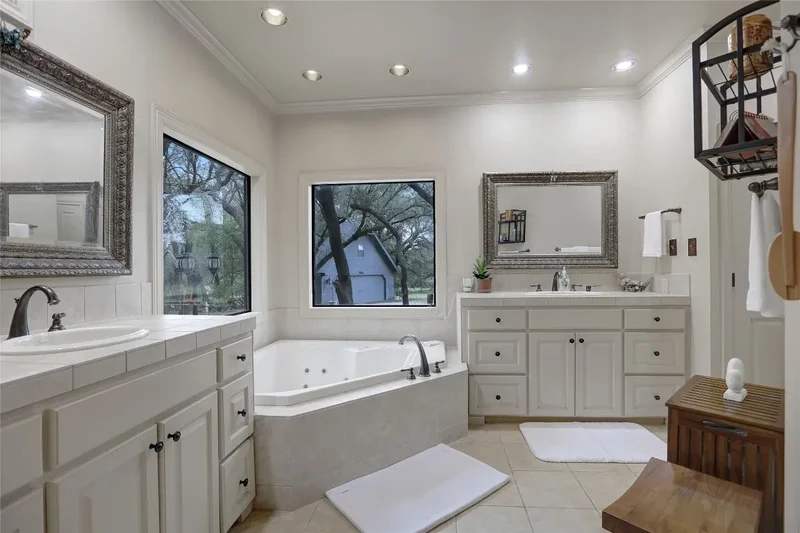1250 County Road 200, Liberty Hill, TX 78642, Liberty Hill, Texas, United States. - Photo 22