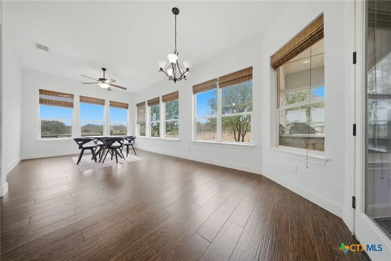 728 Deer Run Way, New Braunfels, Texas, United States. - Photo 5