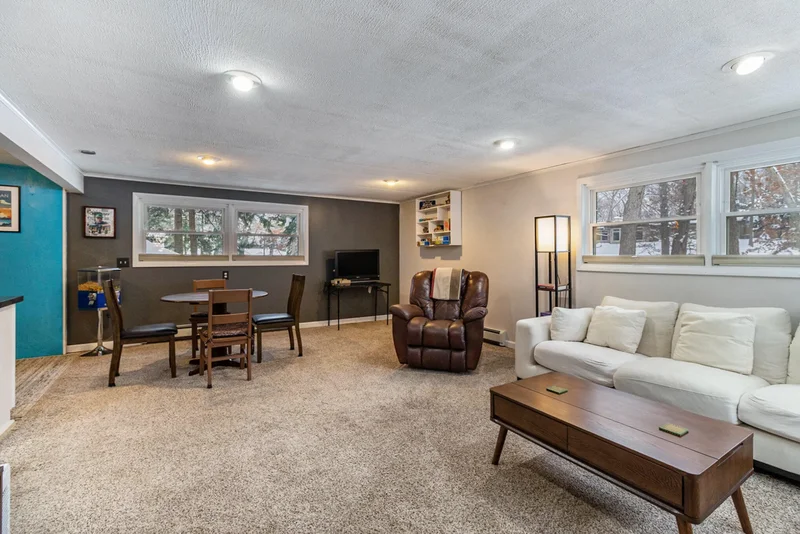 2146 Treehaven Drive, Kalamazoo, MI 49008, Kalamazoo, Michigan, United States. - Photo 28