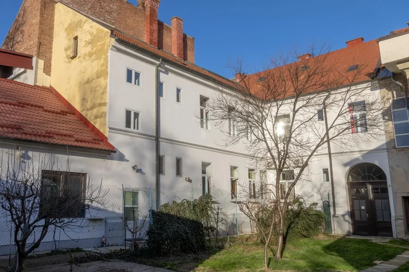 Gornji grad / Centar, Osijek-Baranja, Gradska cetvrt Tvrda, Osijek, Osijek-Baranja County. - Photo 5