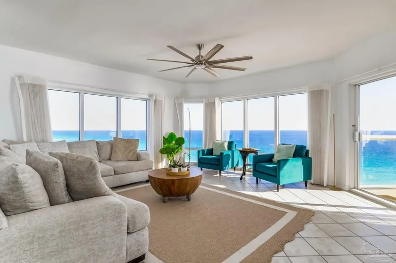 Panoramic Gulf Views in a Private Corner Escape